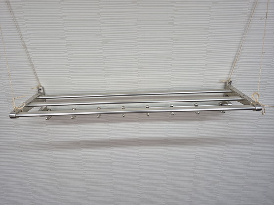 Image 1 of Aluminium Kapstok: Vintage Wandkapstok Met Legplank