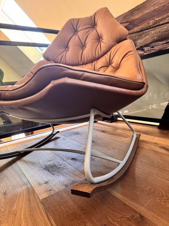 Image 1 of Fauteuil à bascule Artifort F588, fauteuil à bascule Geoffrey Harcourt