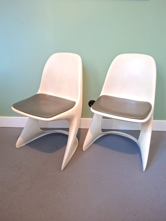 Casalino chair by Alexander Begge for Casala – Chairs and lounge chairs, Plastic, Fiberglass (photo 5 of 10)