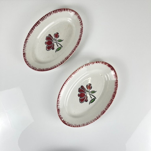 Pair of porcelain serving dishes, Badonviller, red flower, 1950