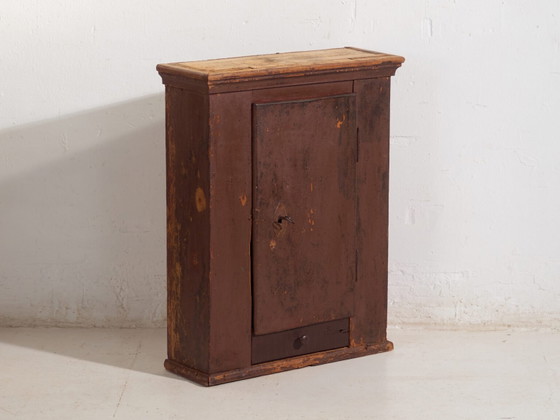Antique painted cabinet in pine wood – Central Europe, circa 1900 – Storage cabinet (photo 8 of 40)