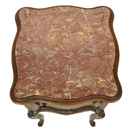 Image 1 of Table de nuit en marbre bombé antique