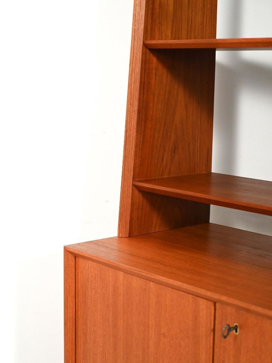 Image 1 of Scandinavische teakhouten boekenkast met kastje, jaren 1950-1960