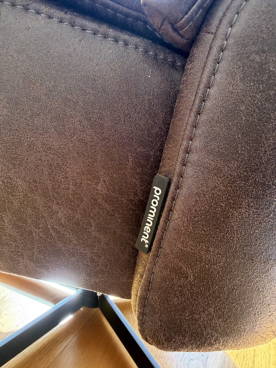 Image 1 of Prominente verstelbare draaifauteuil donkerbruin suède-look