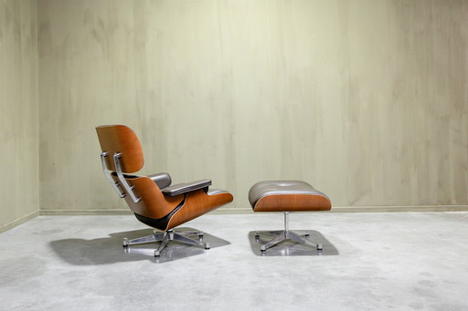 Eames lounge chair + ottoman