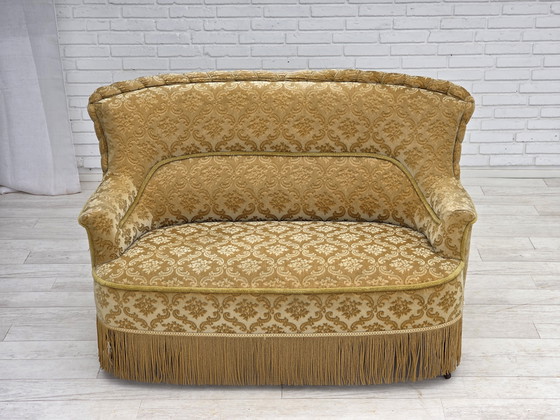 Image 1 of Sofá danés de dos plazas de los años 50, terciopelo verde/Honing Furniture