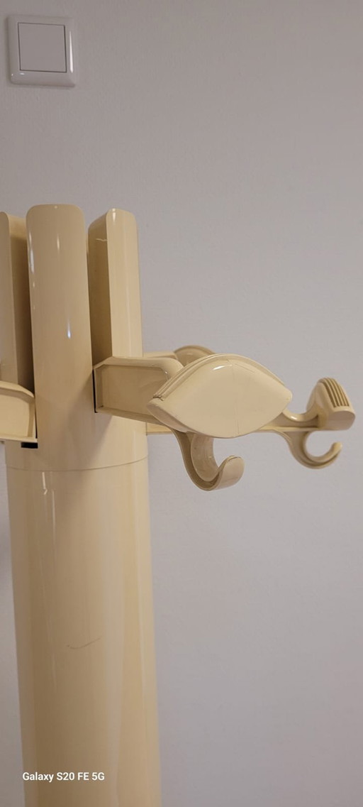 Vintage standing coat rack model Planta