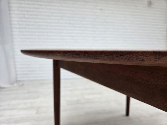 Image 1 of Table ronde de salle à manger pliante danoise des années 1960, en bois de teck, état d'origine