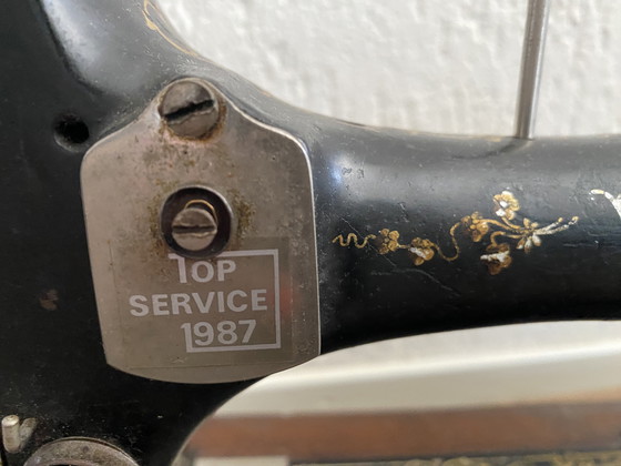 Image 1 of Antique Wertheim sewing machine
