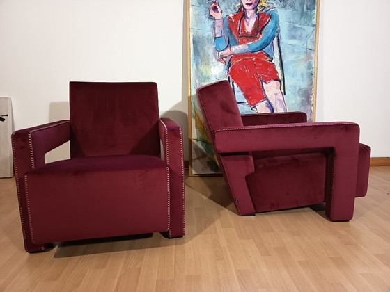 Image 1 of CASSINA 2X Poltrone 637 UTRECHT  (NUOVE MAI USATE) in Velluto 13L Ortigia/Plum con Cuciture in filo Naturale a punta Cavallo