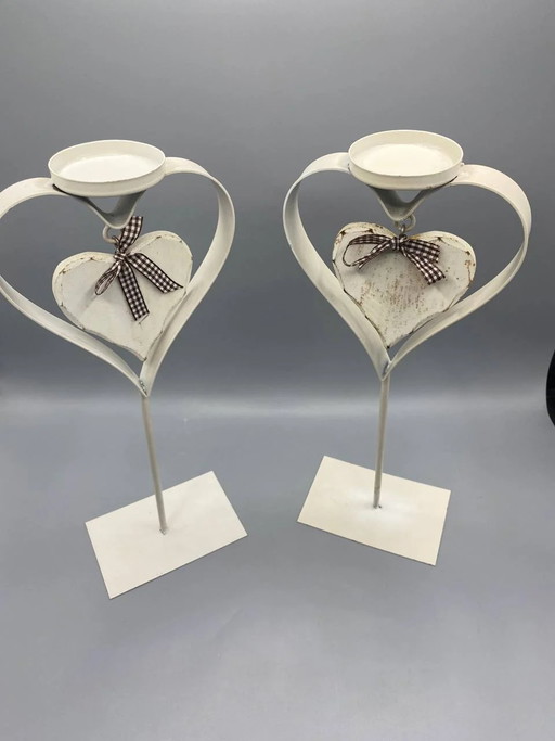 Pair of shabby chic white lacquered metal candle holders – decoratieve objecten, Wood (photo 2 of 3)