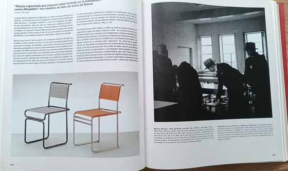 Image 1 of Bauhaus book, Spanish language 