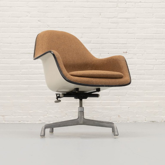 Eames Loose Cushion Fauteuil Herman Miller 70's – Fiberglass (photo 4 of 14)