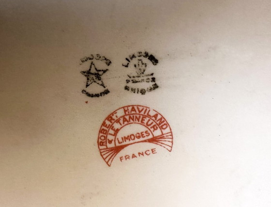 Image 1 of 10 diaboloförmige Eierbecher und 2 Porzellan-Salzfässer von Haviland und Le Tanneur, 1920/1940