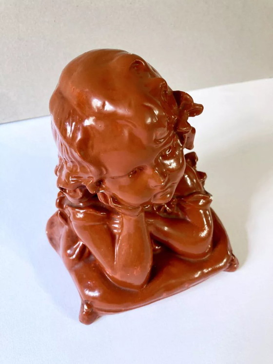 Image 1 of Busto in gesso di un bambino pensieroso