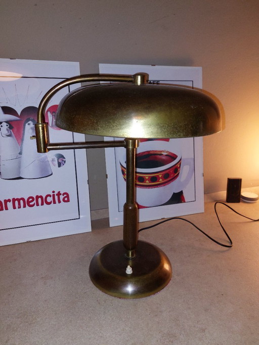 50' messing ministeriële lamp