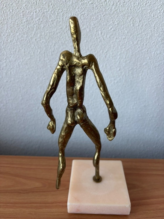 Statua moderna e slanciata in bronzo raffigurante un uomo nudo, alta 23,5 cm. – Sculture, Bronze (photo 3 of 5)