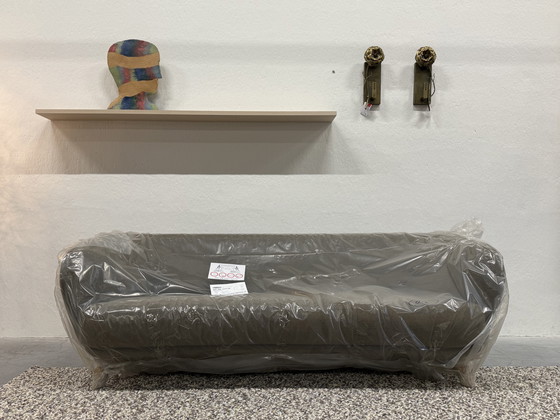 Image 1 of Leolux Flint Sofa 3 Seater Tama Fabric 218