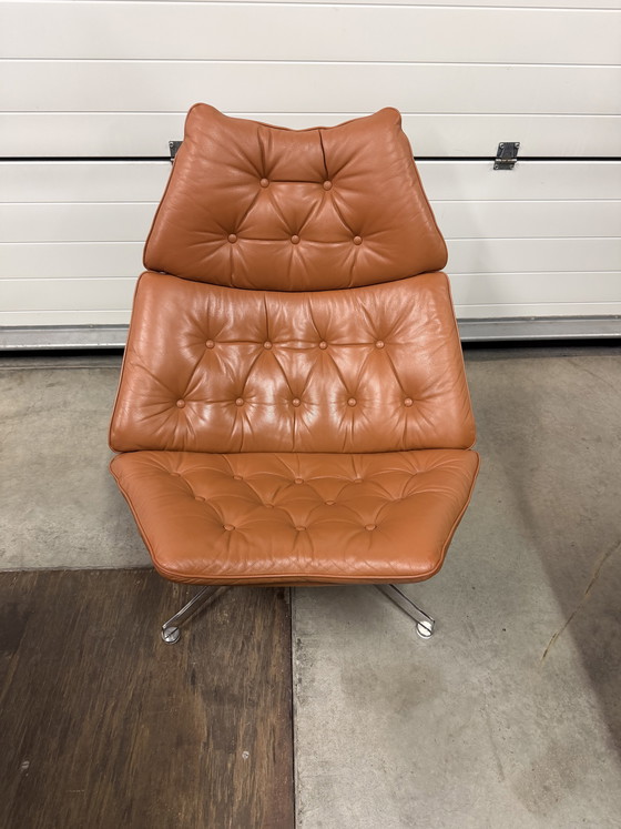 Image 1 of Artifort F588 G. Harcourt in Cognac leather, with 4-star base (rarer!)