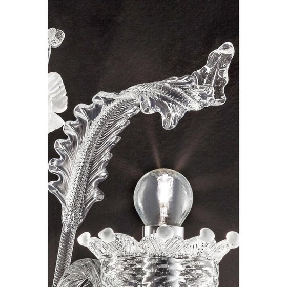 Image 1 of Aplique de pared veneciano de cristal de Murano blanco y transparente con diseño floral