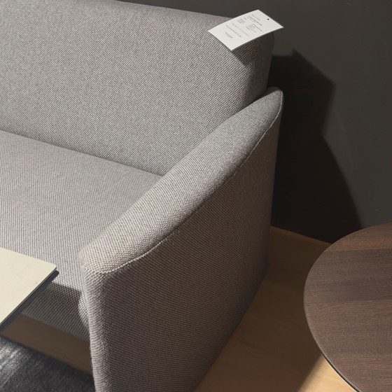 Image 1 of Évidence Boavista Low 3-seater sofa