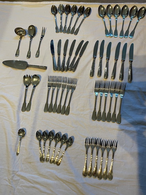 Bestekset Solingen deels verzilverd 6-persoons, 47-delig, Christofle Albi dessertvorkjes 6-delig, Waring & Gillow taartschep
