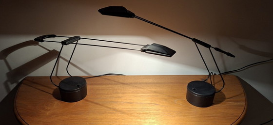 Image 1 of Un juego de lámparas de escritorio "Dove"