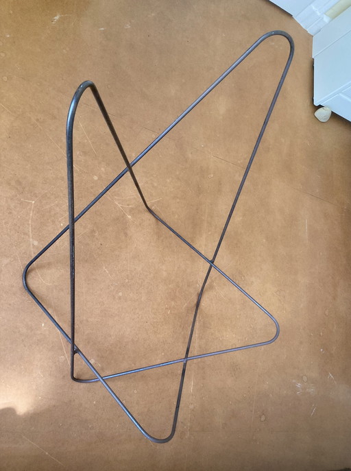 vintage Knoll-International butterfly chair frame