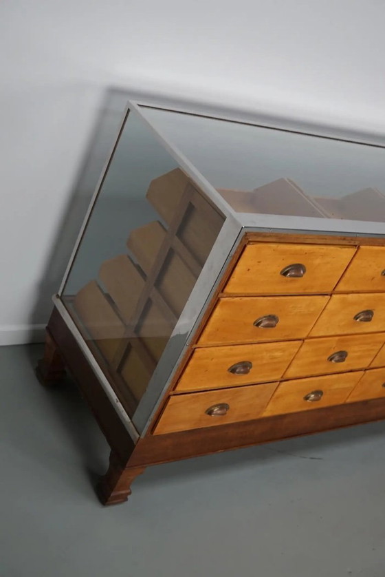 Image 1 of Vintage Engelse esdoorn en eiken haberdasherykast / toonbank, jaren 1930