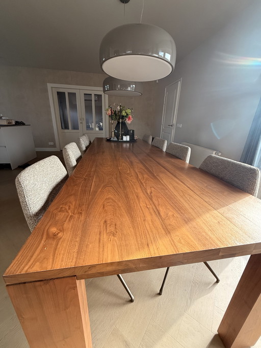 Notenhouten eettafel Bert Plantagie