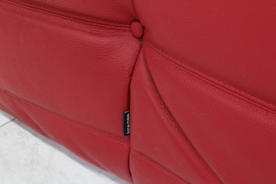 Image 1 of Poltrona angolare Togo in pelle rossa Ligne Roset Michel Ducaroy