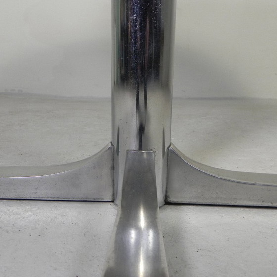 Image 1 of Round vintage dining table diameter 100 cm, extended 135 cm, 1970s