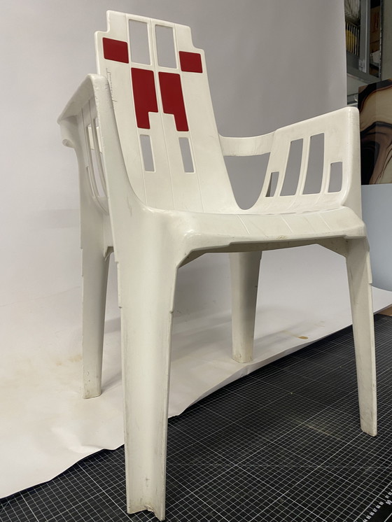 Image 1 of 8 boston stoel Pierre Paulin