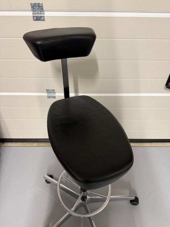 Image 1 of Fauteuil Perch de Vitra, design original de George Nelson