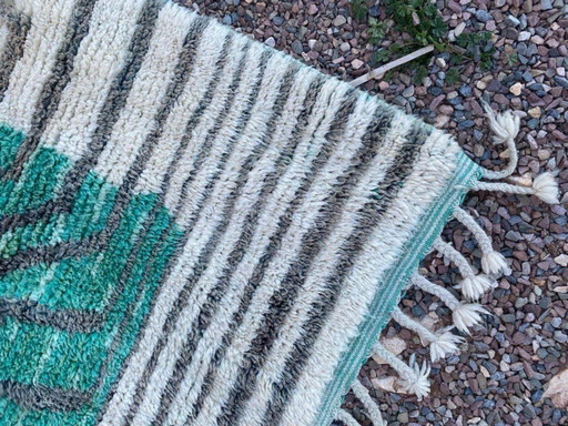 Tapis Beni Ouarain en laine authentique 250cmx150cm