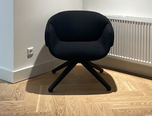 SP01 Design Anita Niedriger Drehsessel von Metrica