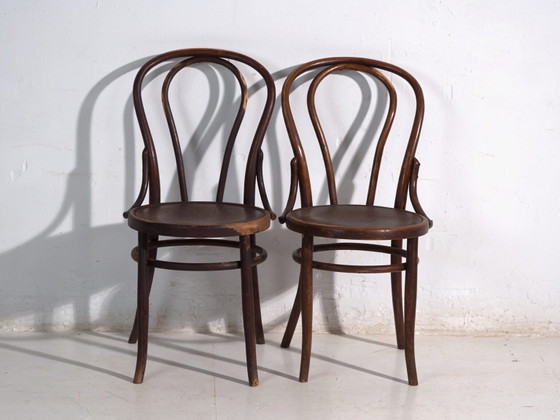 Pair of antique bentwood chairs in the Thonet style – Central Europe, circa 1900 – Dining chairs (photo 24 of 40)