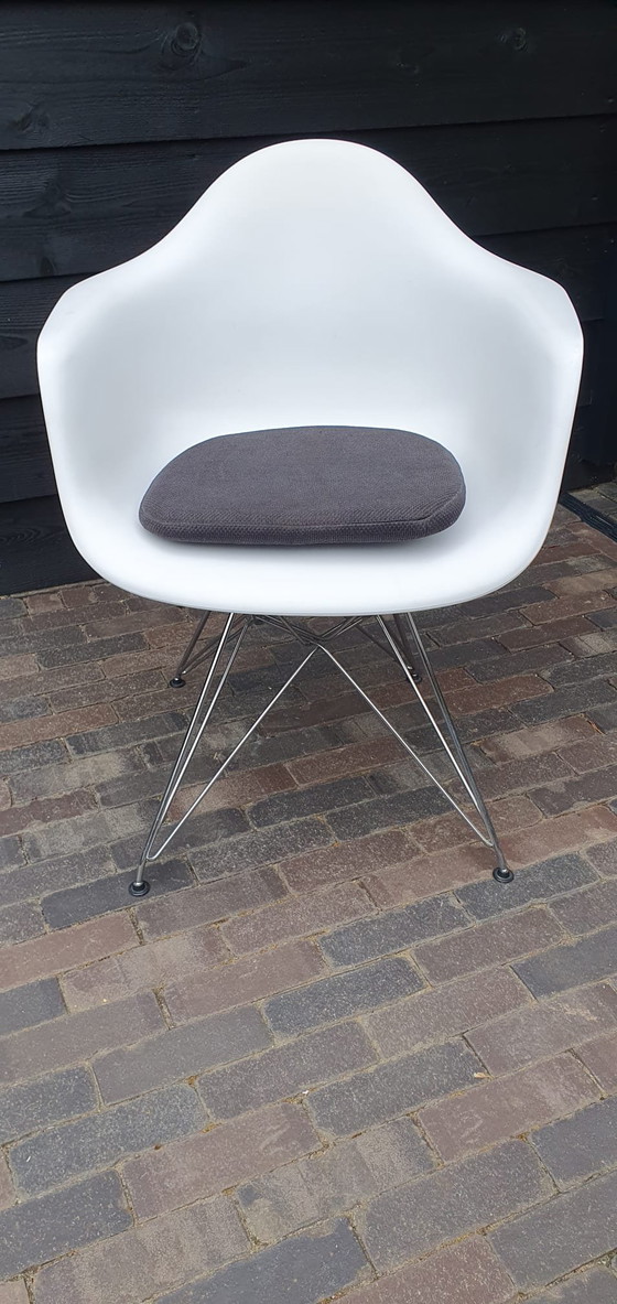 Image 1 of 6 Vitra Eames DX chairs