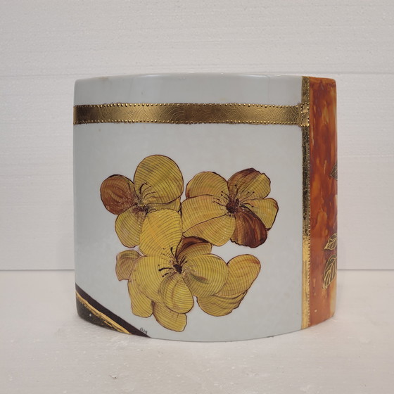 Image 1 of Vase „Gelber Hibiskus“, Valbonne, Limoges-Porzellan, 2002 – Frankreich