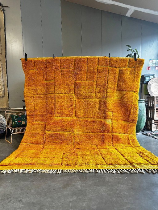 Orange Moroccan wool rug 250x330 cm– Handmade geometric rug – Contemporary Berber carpet