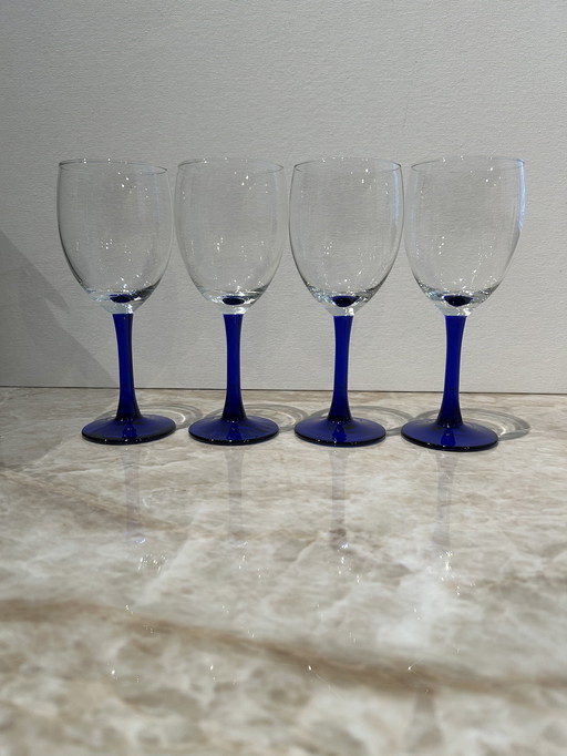 4 Luminarc white wine glasses cobalt blue