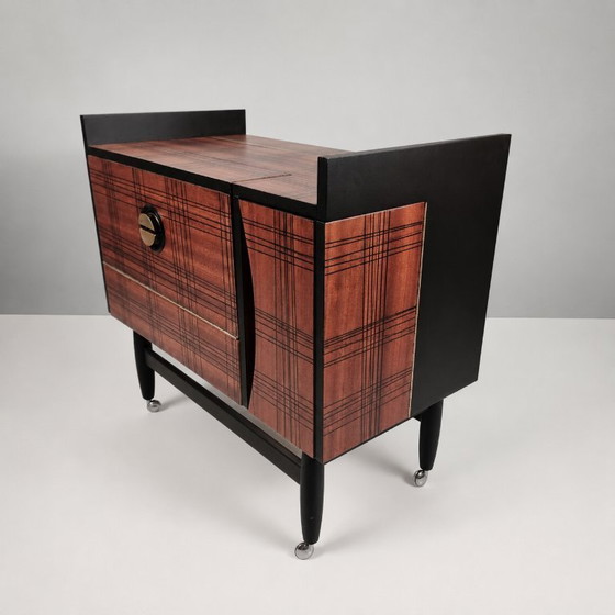 Image 1 of Meuble bar vintage, années 1970