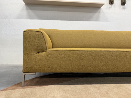2 Design Op Voorraad Bloq Sofa 3 & 2,5 Zits Brema Honing