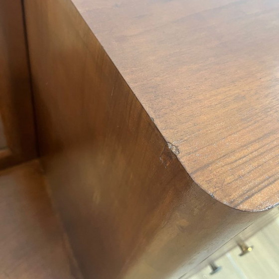 Image 1 of Toletta - Mobiletto da ingresso impiallacciato in noce, 1940