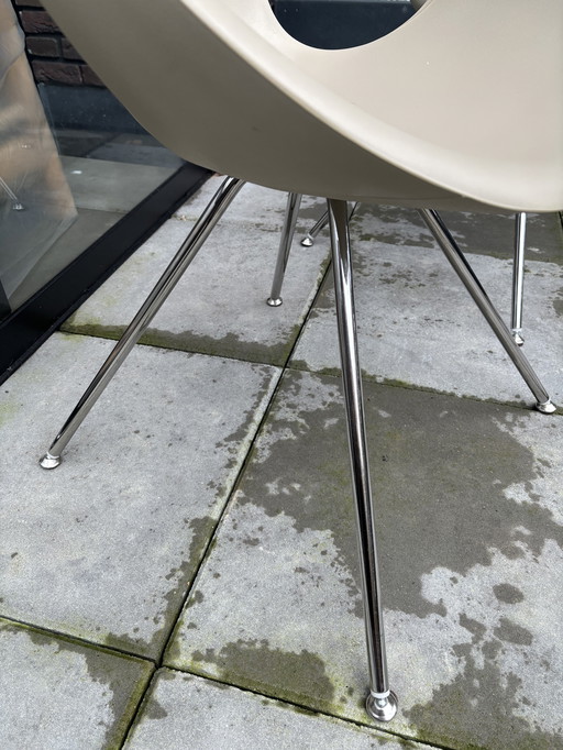 Chaise Tonon Up Soft Touch de Martin Ballendat