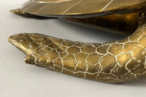 Image 1 of Hollywood Regency, scultura di tartaruga in ottone/scatola/tartaruga a becco di civetta, Francia, anni '70