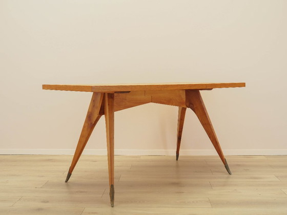 Image 1 of Eikenhouten bureau, Italiaans design, jaren 70, vervaardigd in Italië.
