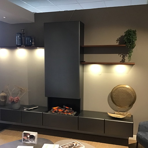 Mobiletto da parete per camino Banz