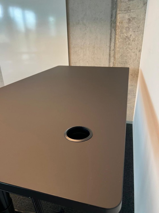 Image 1 of Bureau assis-debout Vitra Tyde 2