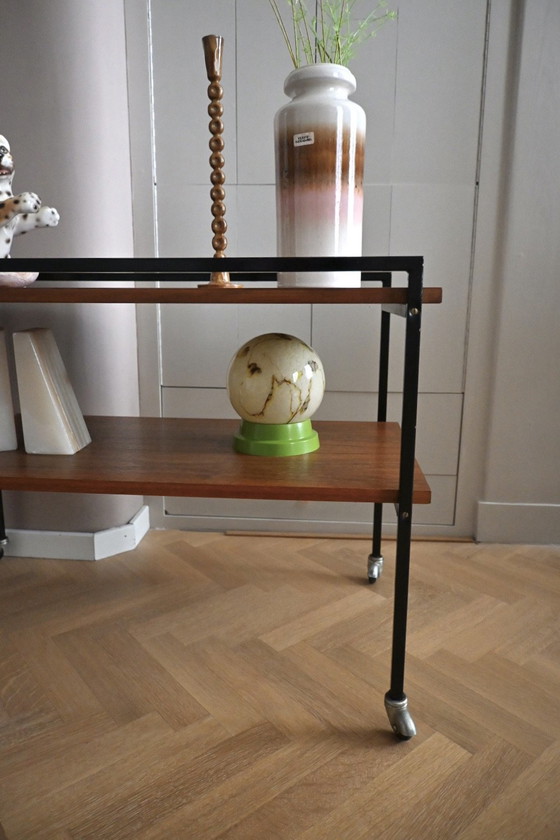Beautiful mid-century vintage side table 60s. – Wood, Metal (photo 6 of 8)